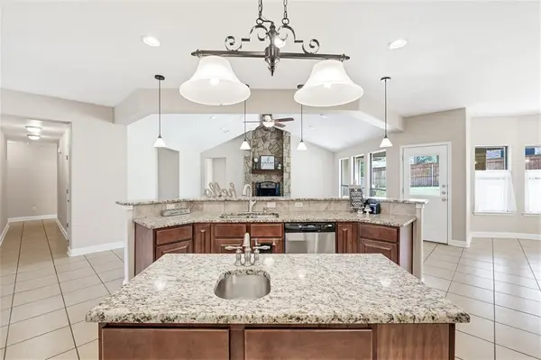 8001 Ridgeway Court, Nolanville, TX 76559