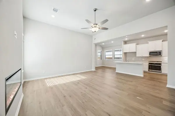 2109 Hazel Lily, Mesquite, TX 75181