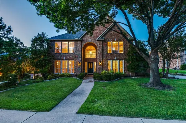 2808 Roundrock, Mckinney, TX 75072