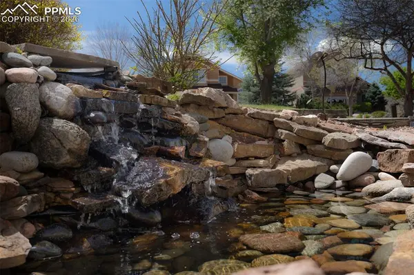 3670 Arborview CT, Colorado Springs, CO 80918