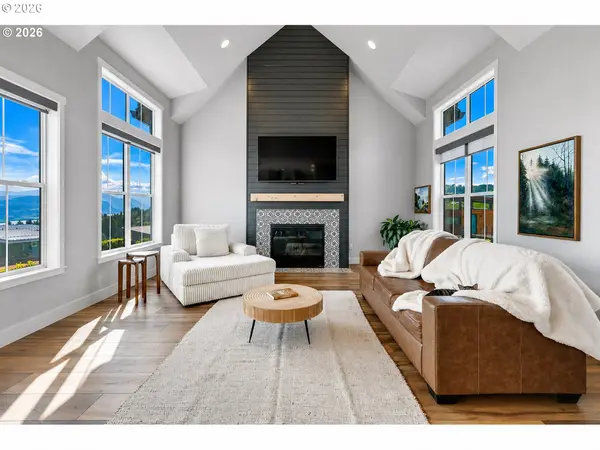 201 STERLING BLVD, White Salmon, WA 98672