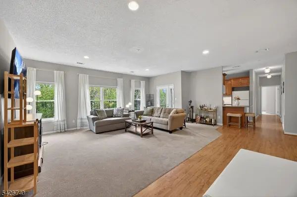919 Burgundy Way #919, Wayne Twp., NJ 07470