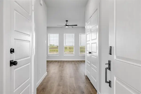 4027 Clovis Court, Midlothian, TX 76065