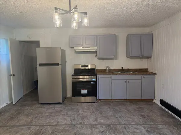 117 Bowie Street, Clyde, TX 79510