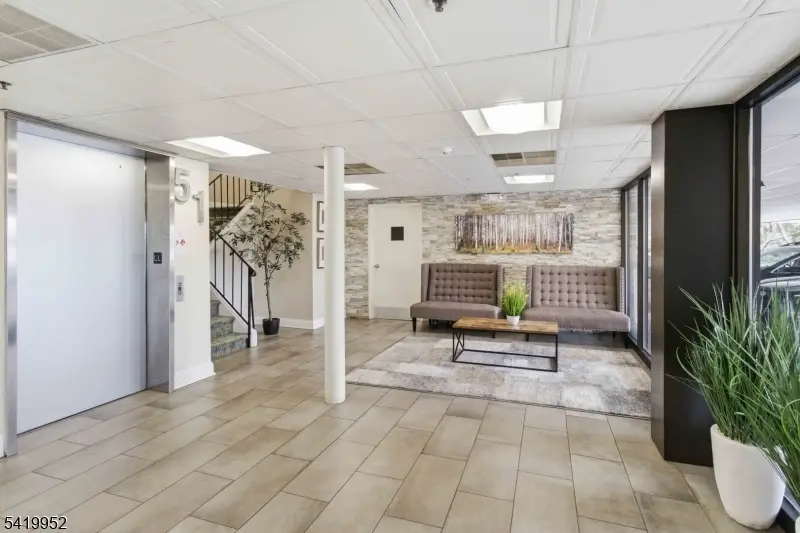 51 Mt Kemble Ave unit 207 #207, Morristown Town, NJ 07960