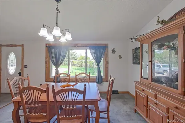 5920 CAMPBELL CORNERS DR, Oceolatownship_livingston, MI 48855
