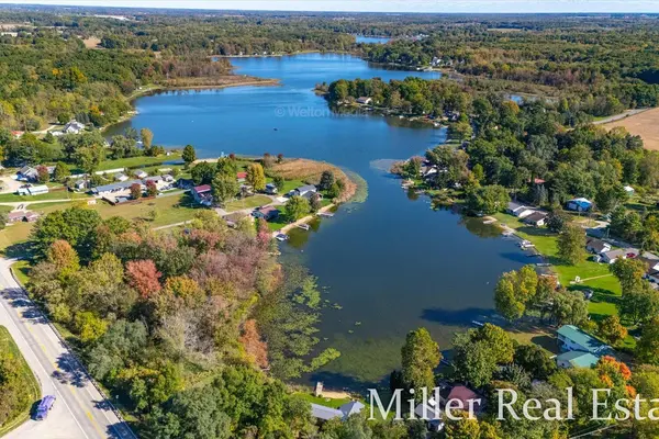 32 B DR, Hastingschartertownship_barry, MI 49058