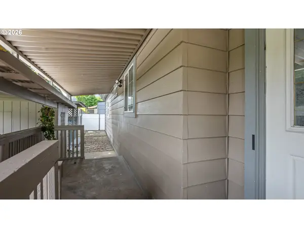 15758 SE HIGHWAY 224 #120, Damascus, OR 97089