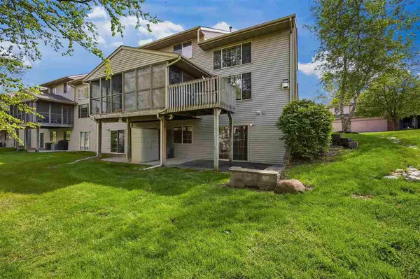 2345 #1 Mulberry, Coralville, IA 52241