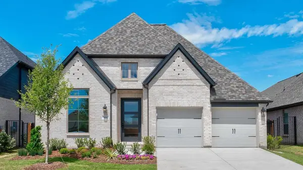 811 River Sky Road, Lavon, TX 75166