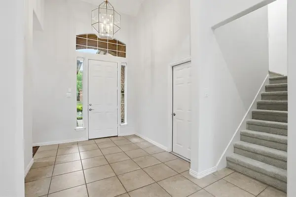 1921 Old York Drive, Keller, TX 76248