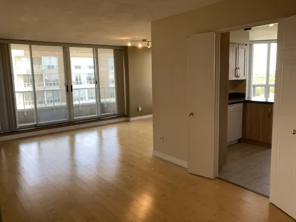 410 Mclevin AVE #803, Toronto E11, ON M1B 5J5