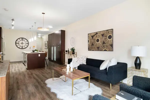 1720 10 ST SW #209, Calgary, AB T2T 3E8