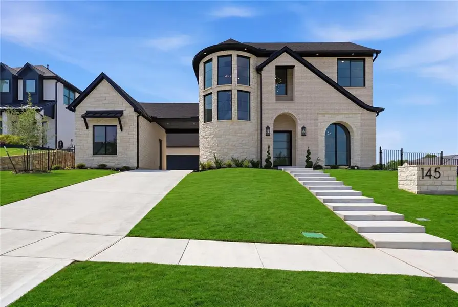 145 Sawgrass Drive, Heath, TX 75032