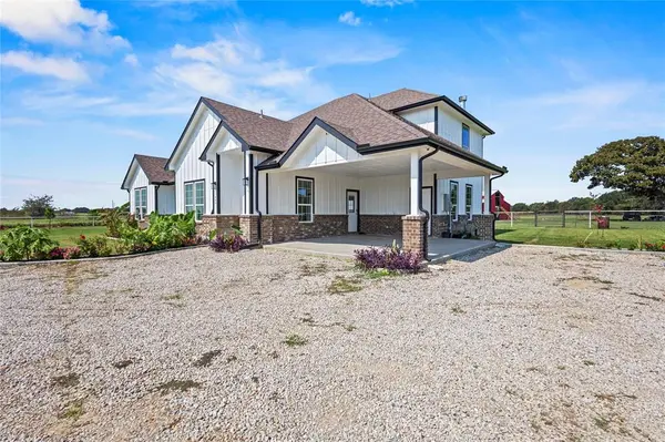 233 PRIVATE ROAD 7786, Wills Point, TX 75169