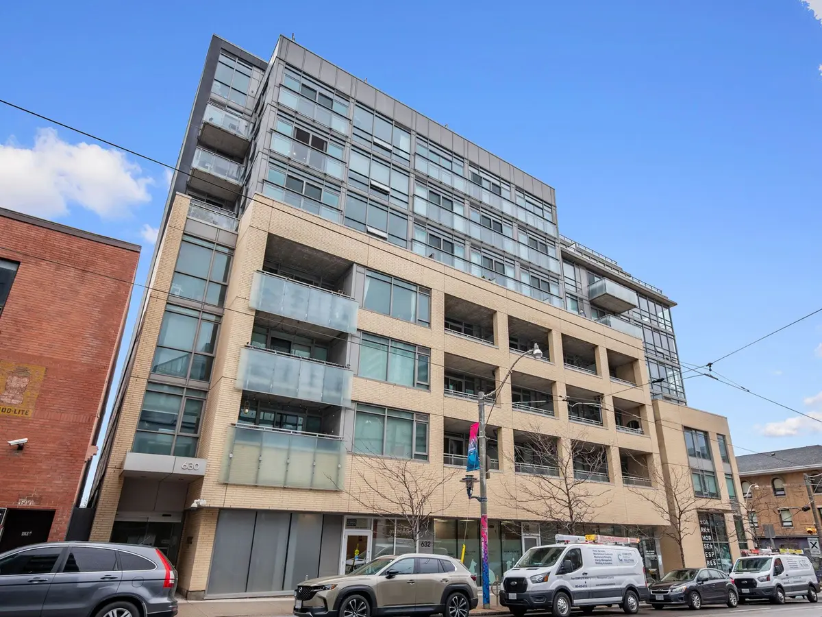 630 Queen East ST #411, Toronto E01, ON M4M 1G3