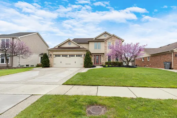 44113 Rivergate ST, Macombtownship_macomb, MI 48038