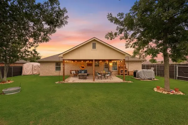 1108 Ashwood Court, Cleburne, TX 76033