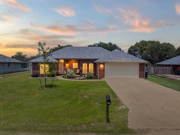 578 ElmWood Drive, Woodway, TX 76712