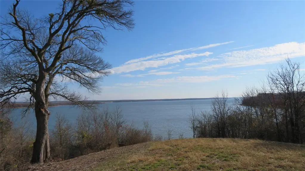 272 Chisam Road, Valley View, TX 76272