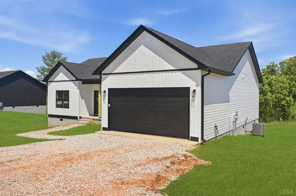 171 Fox Hall Dr, Amherst, VA 24521