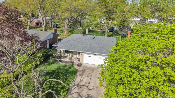 17836 Poplar ST, Riverview, MI 48193