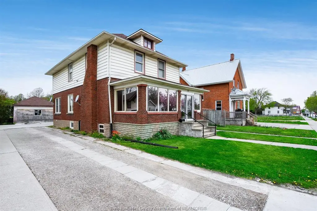 115 Erie Street South, Leamington, ON N8H 3B5
