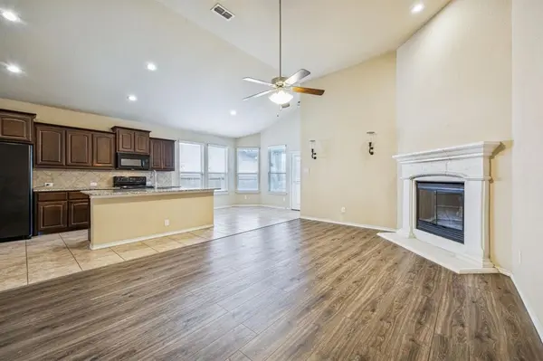 11404 Dorado Vista Trail, Fort Worth, TX 76052