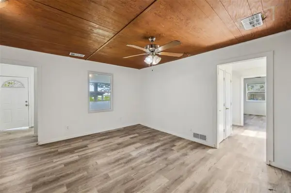 9242 Green Springs Circle, Sanger, TX 76266