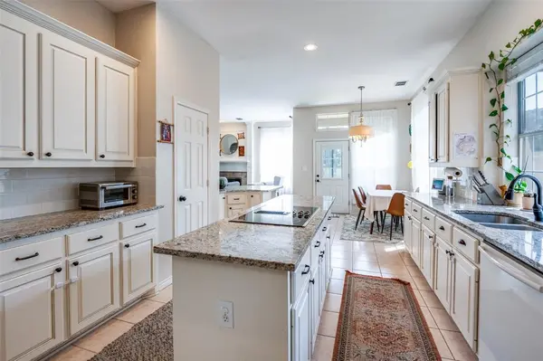 5900 Spring Hill Drive, Mckinney, TX 75072