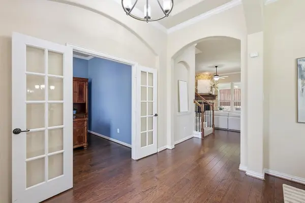 9714 Amberwoods Lane, Frisco, TX 75035