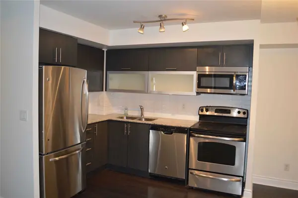 28 Ted Rogers WAY #1510, Toronto C08, ON M4Y 2J4