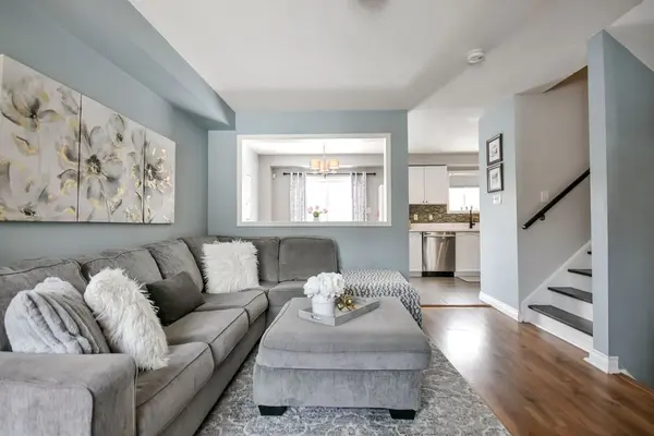 35 HAWTHORNE CRES, Barrie, ON L4N 9Y7