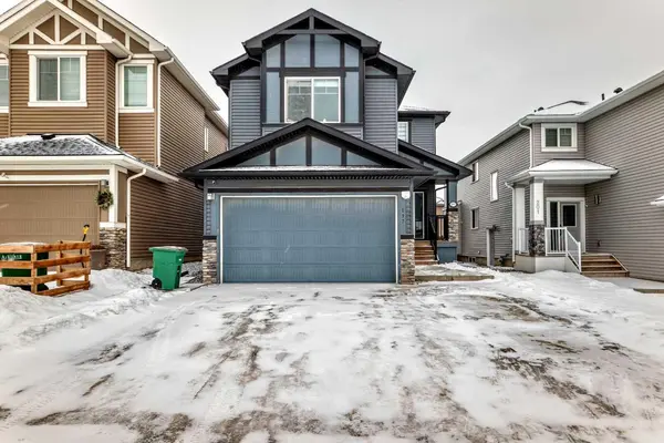 197 Baysprings GDNS SW, Airdrie, AB T4B5C5