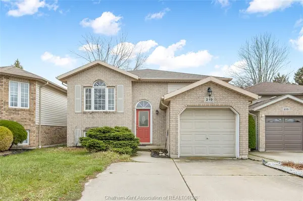 219 GREENFIELD Lane, Chatham, ON N7L 5N3