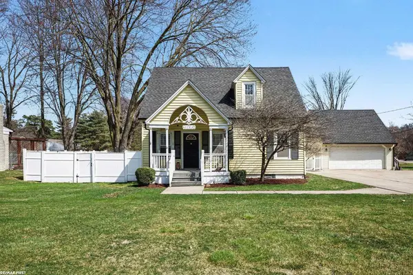 37810 Lanse Creuse ST, Harrison Twp, MI 48045