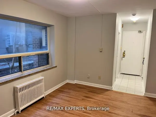 3261A Lake Shore BLVD W #102, Toronto W06, ON M8V 1M2