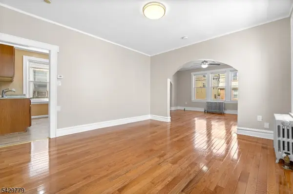 50 Underwood St, Newark City, NJ 07106