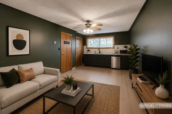 277 Gibbons ST, Oshawa, ON L1J 4Y5