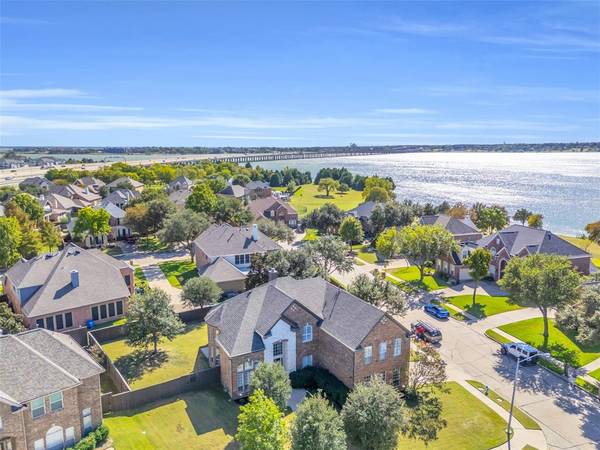 4306 Mitchell Lane, Rowlett, TX 75088