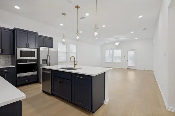 2105 N Washington Street, Princeton, TX 75407