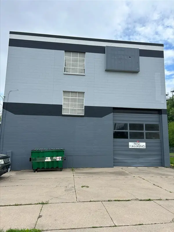 931/945 SW Rockford Road, Cedar Rapids, IA 52404