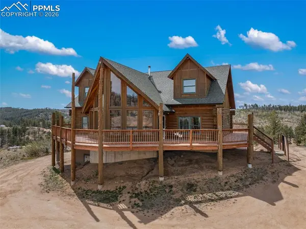 392 Brooks LN, Woodland Park, CO 80863