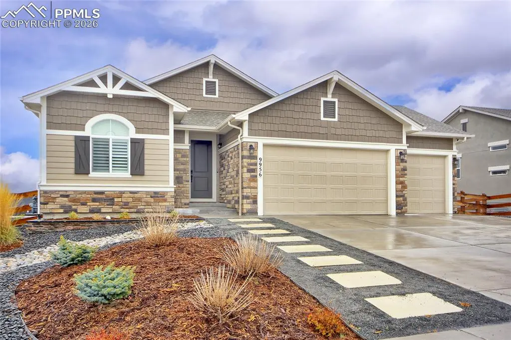 9956 Bison Valley TRL, Colorado Springs, CO 80908