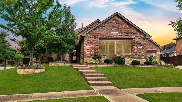 9637 Barksdale Drive, Fort Worth, TX 76244