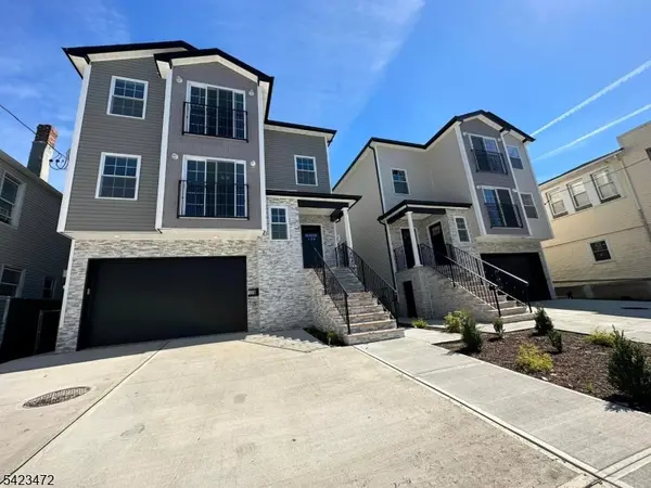 135 Court St, Elizabeth City, NJ 07206