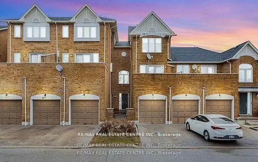 45 Bristol RD E #68, Mississauga, ON L4Z 3P5