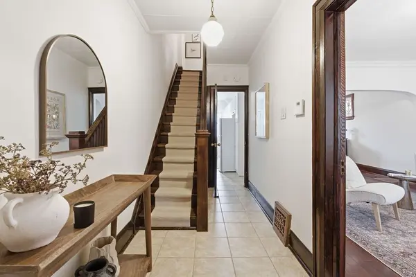 96 Silverthorn AVE, Toronto W03, ON M6N 3K1