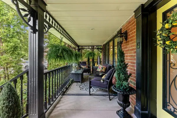 233 Huycke ST, Cobourg, ON K9A 5K8