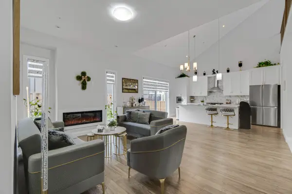 923 STONECLIFFE WALK #5, Kitchener, ON N2P 0K5